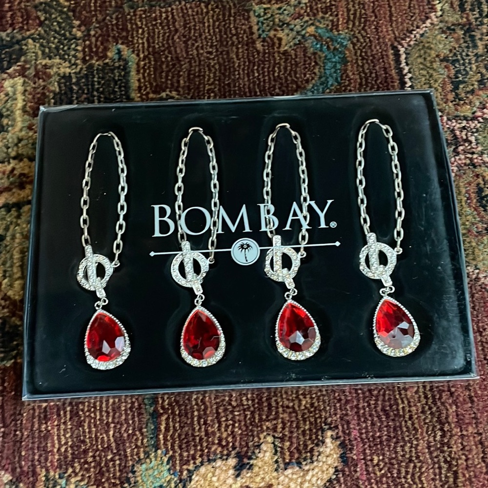 Bombay Ruby Drop Napkin Holders set of 4 per box